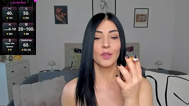Snapshot of AryaSummersReal chatting on 7, 2, 2025 AryaSummersReal online show from 7, 2, 2025