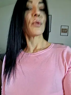 Snapshot of AryaSummersReal chatting on 3, 3, 2025 AryaSummersReal online show from 3, 3, 2025