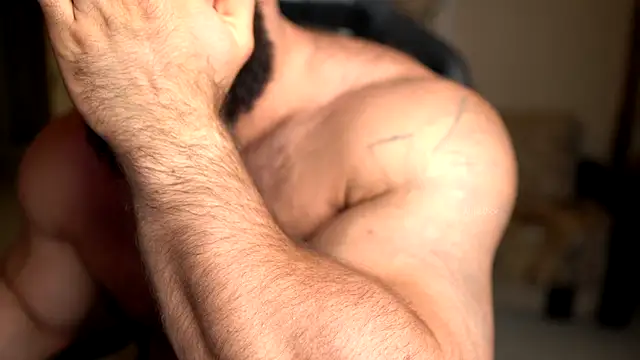 Snapshot of mike0xx chatting on 2, 10, 2025 mike0xx online show from 2, 10, 2025