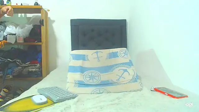 Snapshot of maihton_xx chatting on 10, 1, 2025 maihton xx online show from 10, 1, 2025