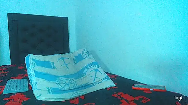 Snapshot of maihton_xx chatting on 15, 3, 2025 maihton xx online show from 15, 3, 2025