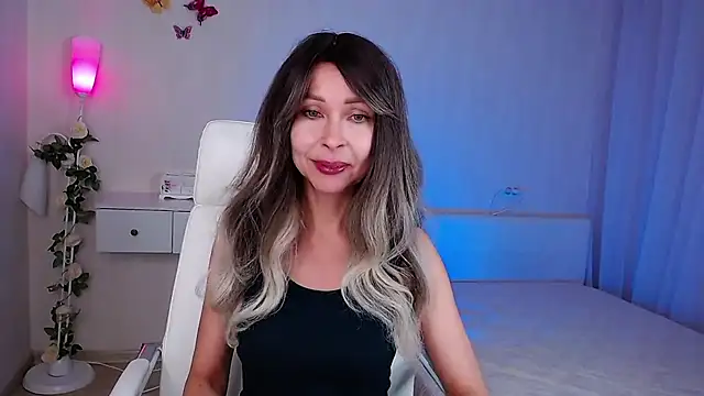 Snapshot of wendifoste chatting on 17, 10, 2025 wendifoste online show from 17, 10, 2025