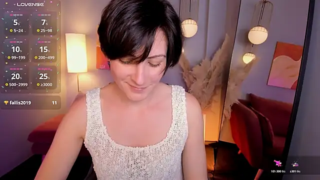 Snapshot of LorenDaze chatting on 10, 6, 2026 LorenDaze online show from 10, 6, 2026