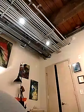 eatmeplease44 online show from 9, 9, 2025