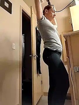 eatmeplease44 online show from 6, 1, 2026