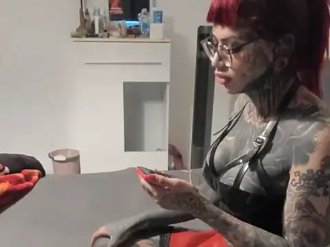 tamarapervert online show from 31, 5, 2026