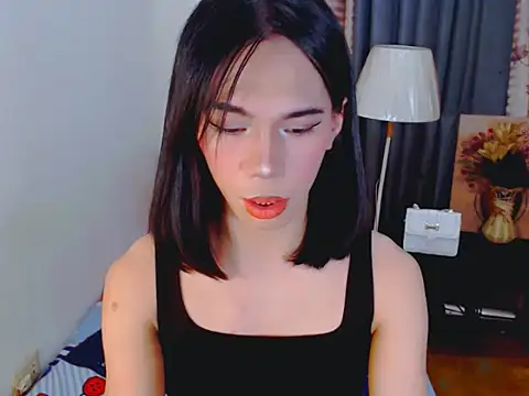 ELLIZABETHFORCUMXX online show from 24, 9, 2025