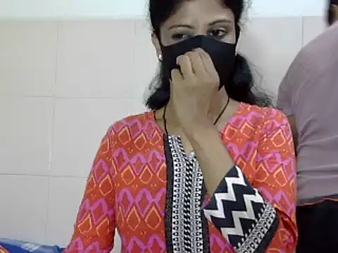 Snapshot of Indian_Horny_Wife chatting on 24, 9, 2025 Indian Horny Wife online show from 24, 9, 2025