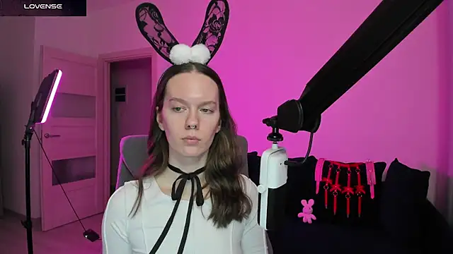 DivineBite online show from 25, 2, 2026