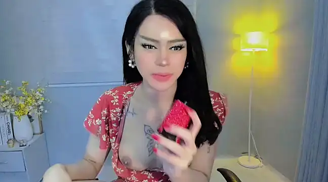 Snapshot of Patricia_fox chatting on 6, 12, 2024 Patricia fox online show from 6, 12, 2024