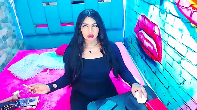 violet bigcock774 online show from 22, 6, 2026
