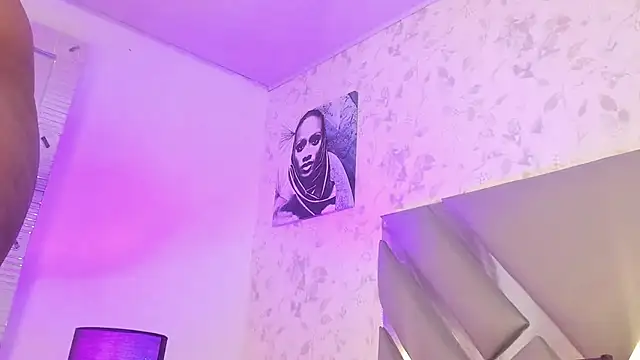 Snapshot of EmilyyRosee_ chatting on 8, 2, 2026 EmilyyRosee online show from 8, 2, 2026