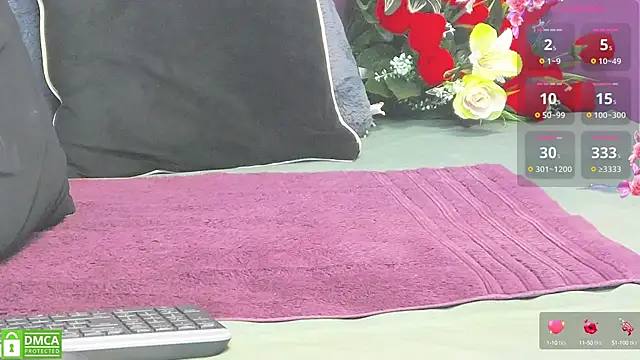 Snapshot of Jayllene chatting on 12, 12, 2024 Jayllene online show from 12, 12, 2024