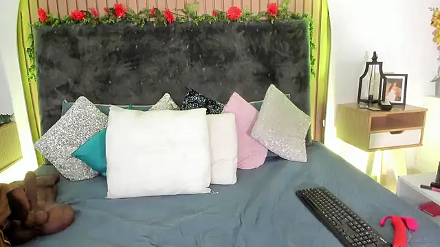 Snapshot of Karlagonzales_ chatting on 11, 3, 2026 Karlagonzales online show from 11, 3, 2026