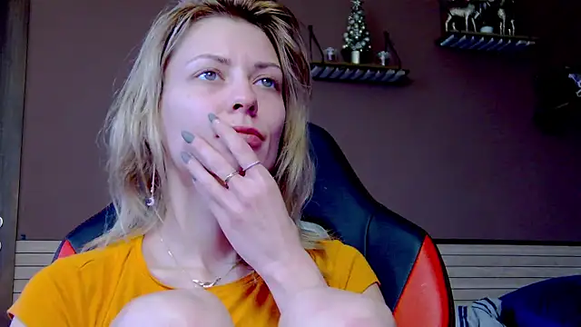 karo123421 online show from 14, 12, 2025