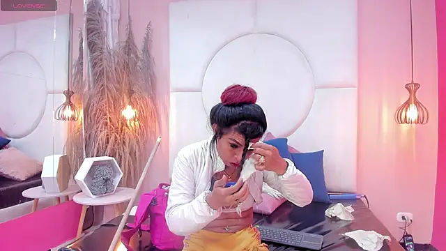 Snapshot of SilvanaCapelli chatting on 24, 1, 2025 SilvanaCapelli online show from 24, 1, 2025