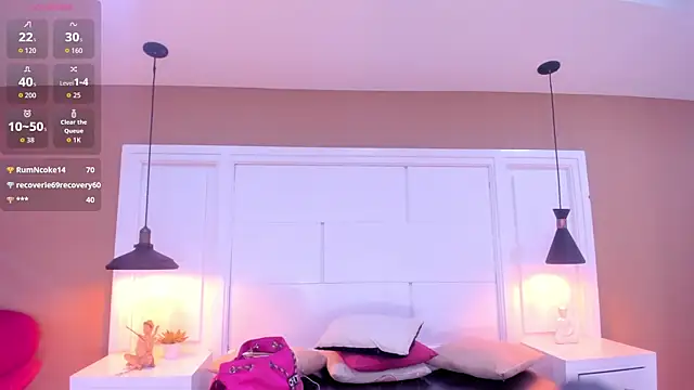 Snapshot of SilvanaCapelli chatting on 12, 10, 2025 SilvanaCapelli online show from 12, 10, 2025