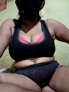 Snapshot of ambika29 chatting on 24, 9, 2025 ambika29 online show from 24, 9, 2025