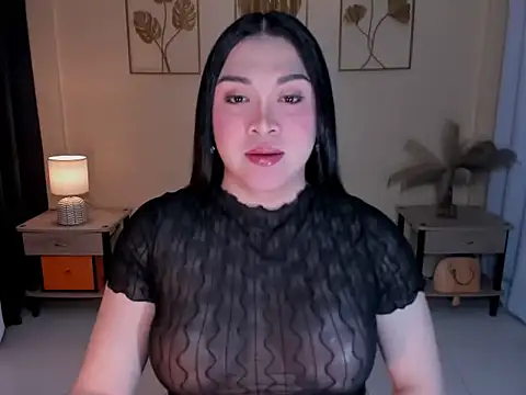 MaxeneCullens online show from 16, 12, 2025