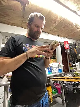 Snapshot of charactrzero chatting on 28, 9, 2025 charactrzero online show from 28, 9, 2025