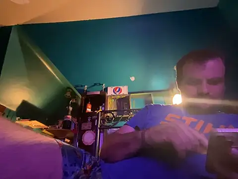 Snapshot of charactrzero chatting on 12, 10, 2025 charactrzero online show from 12, 10, 2025