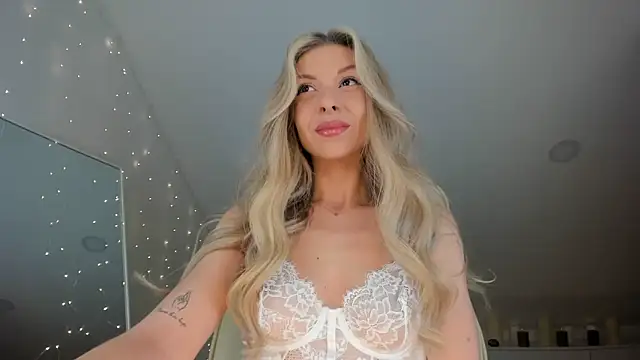 Snapshot of Maya_Goddess chatting on 8, 3, 2026 Maya Goddess online show from 8, 3, 2026