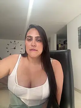 Snapshot of kendall_52 chatting on 15, 10, 2025 kendall 52 online show from 15, 10, 2025