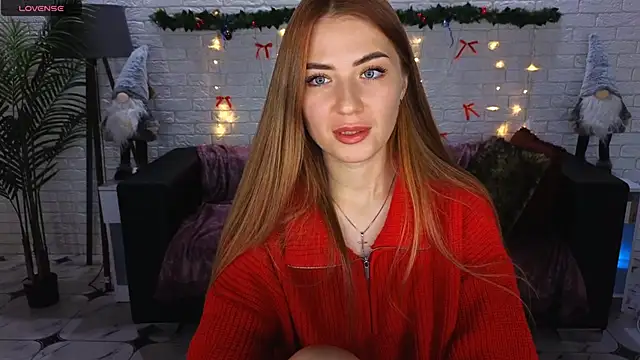 Snapshot of Adelyna_Bird chatting on 15, 12, 2024 Adelyna Bird online show from 15, 12, 2024