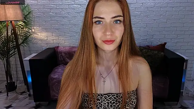 Snapshot of Adelyna_Bird chatting on 24, 1, 2025 Adelyna Bird online show from 24, 1, 2025