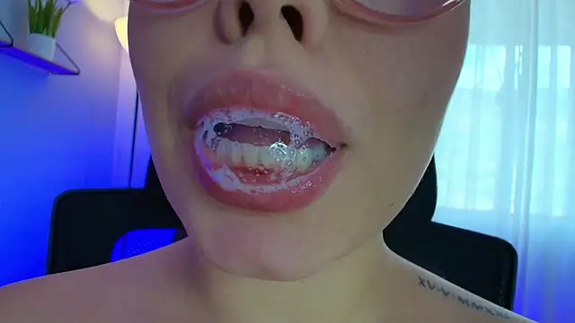 lisbet21x online show from 22, 1, 2025