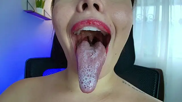 lisbet21x online show from 11, 3, 2025