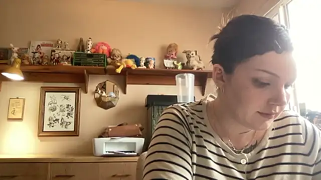 Snapshot of SweetMaisie chatting on 6, 2, 2026 SweetMaisie online show from 6, 2, 2026