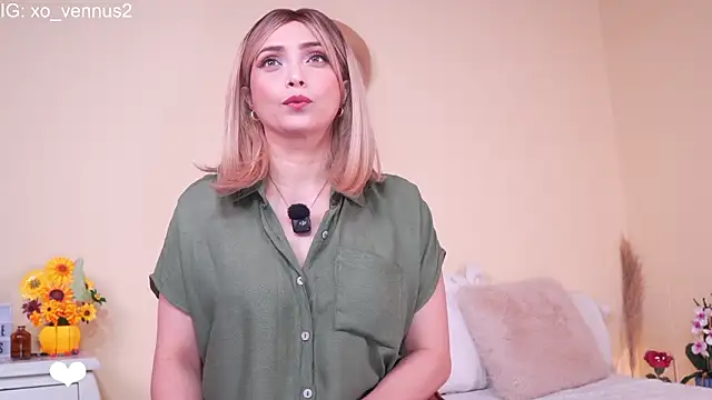 Snapshot of annie22love chatting on 2, 2, 2026 annie22love online show from 2, 2, 2026