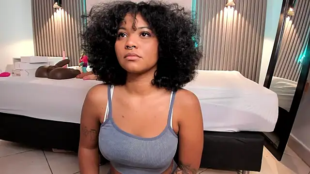 Zafiiraa online show from 19, 3, 2025