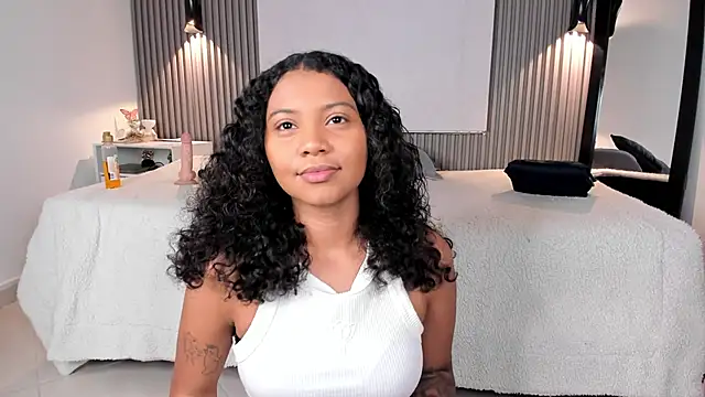 Zafiiraa online show from 9, 5, 2026