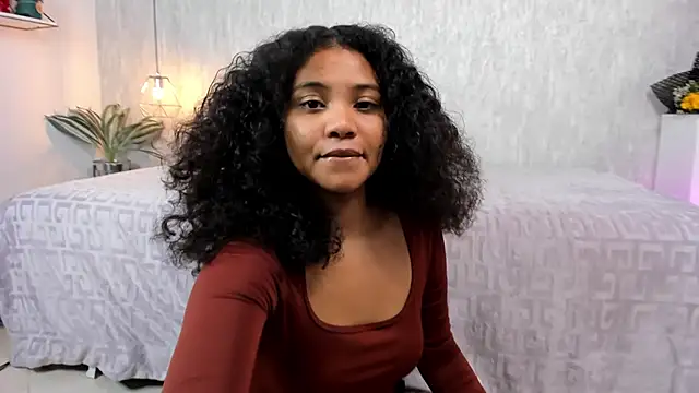 Zafiiraa online show from 14, 5, 2026