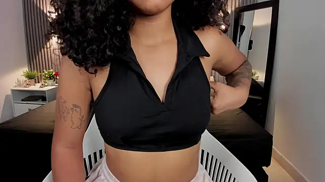 Zafiiraa online show from 25, 6, 2026