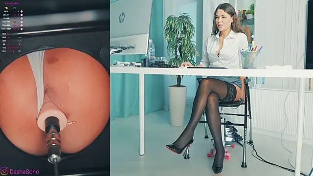 Snapshot of art_porno chatting on 12, 10, 2025 art porno online show from 12, 10, 2025