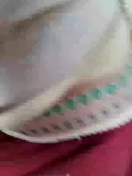 Snapshot of Indian_desi_wife chatting on 12, 12, 2024 Indian desi wife online show from 12, 12, 2024