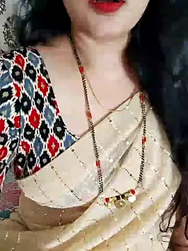 Snapshot of Indian_desi_wife chatting on 31, 12, 2024 Indian desi wife online show from 31, 12, 2024