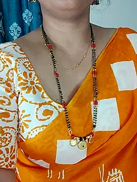 Snapshot of Indian_desi_wife chatting on 17, 10, 2025 Indian desi wife online show from 17, 10, 2025