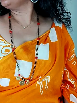 Snapshot of Indian_desi_wife chatting on 18, 5, 2026 Indian desi wife online show from 18, 5, 2026