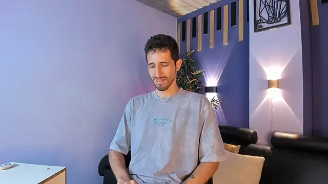 Snapshot of sam_bisex chatting on 19, 4, 2026 sam bisex online show from 19, 4, 2026