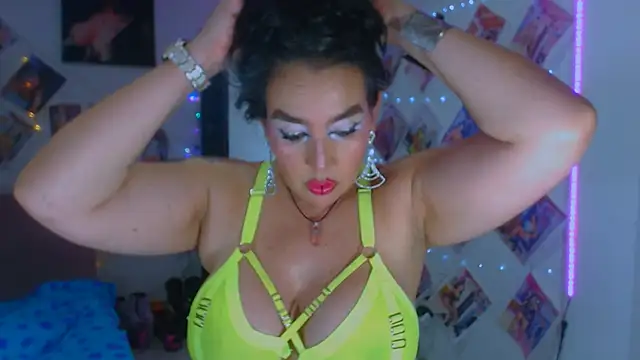 Snapshot of sweet_vanessa_22 chatting on 14, 9, 2025 sweet vanessa 22 online show from 14, 9, 2025