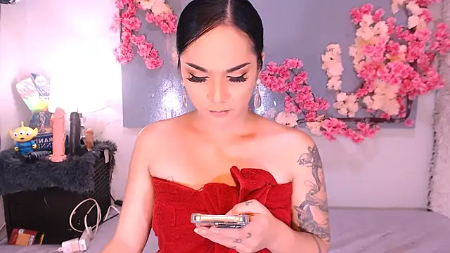 Oriental Tiara online show from 9, 10, 2025