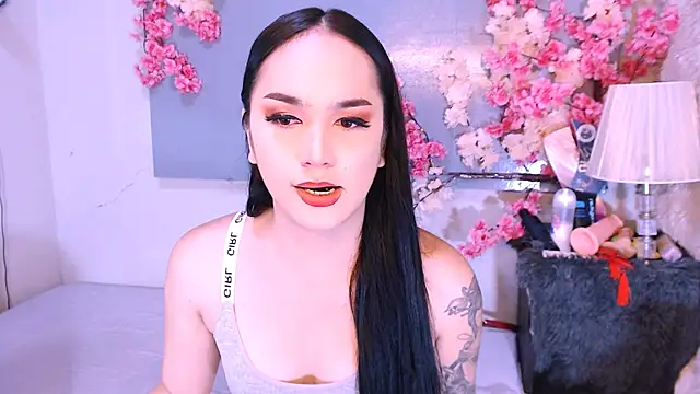 Oriental Tiara online show from 14, 12, 2025