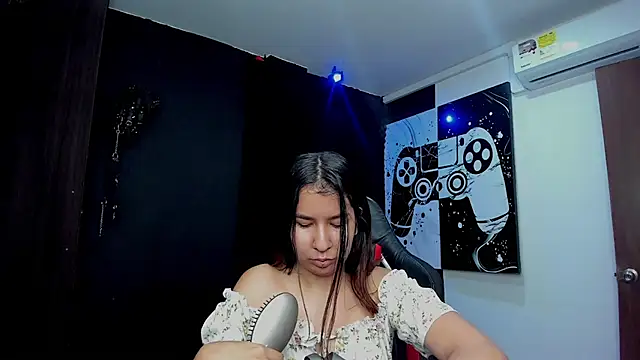 Lia sarahi online show from 8, 2, 2025