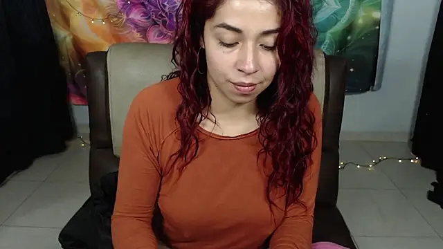 Snapshot of Alexxx_andr4 chatting on 14, 2, 2025 Alexxx andr4 online show from 14, 2, 2025