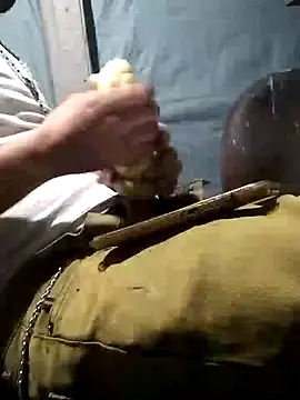 Snapshot of Wero4200 chatting on 11, 11, 2025 Wero4200 online show from 11, 11, 2025