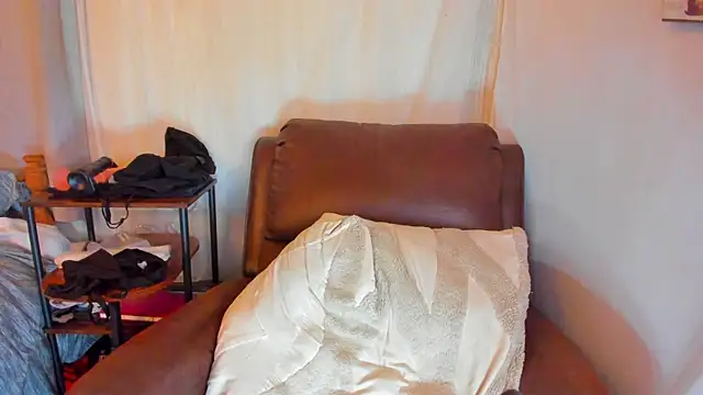 danidollxxx online show from 13, 5, 2026